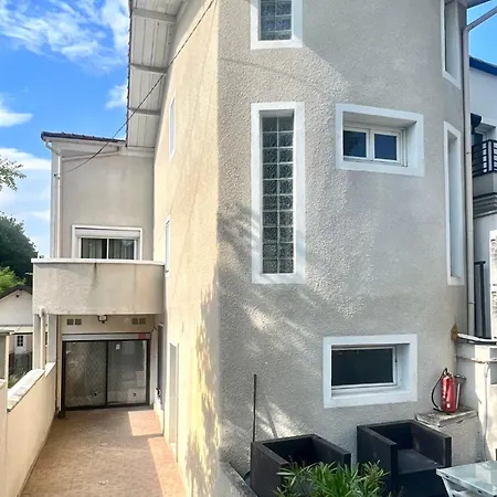 Villa Grande Maison 8 Chambres Villiers-le-Bel