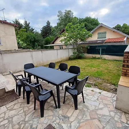 Maison Ideale Pour Grand Groupe וילה